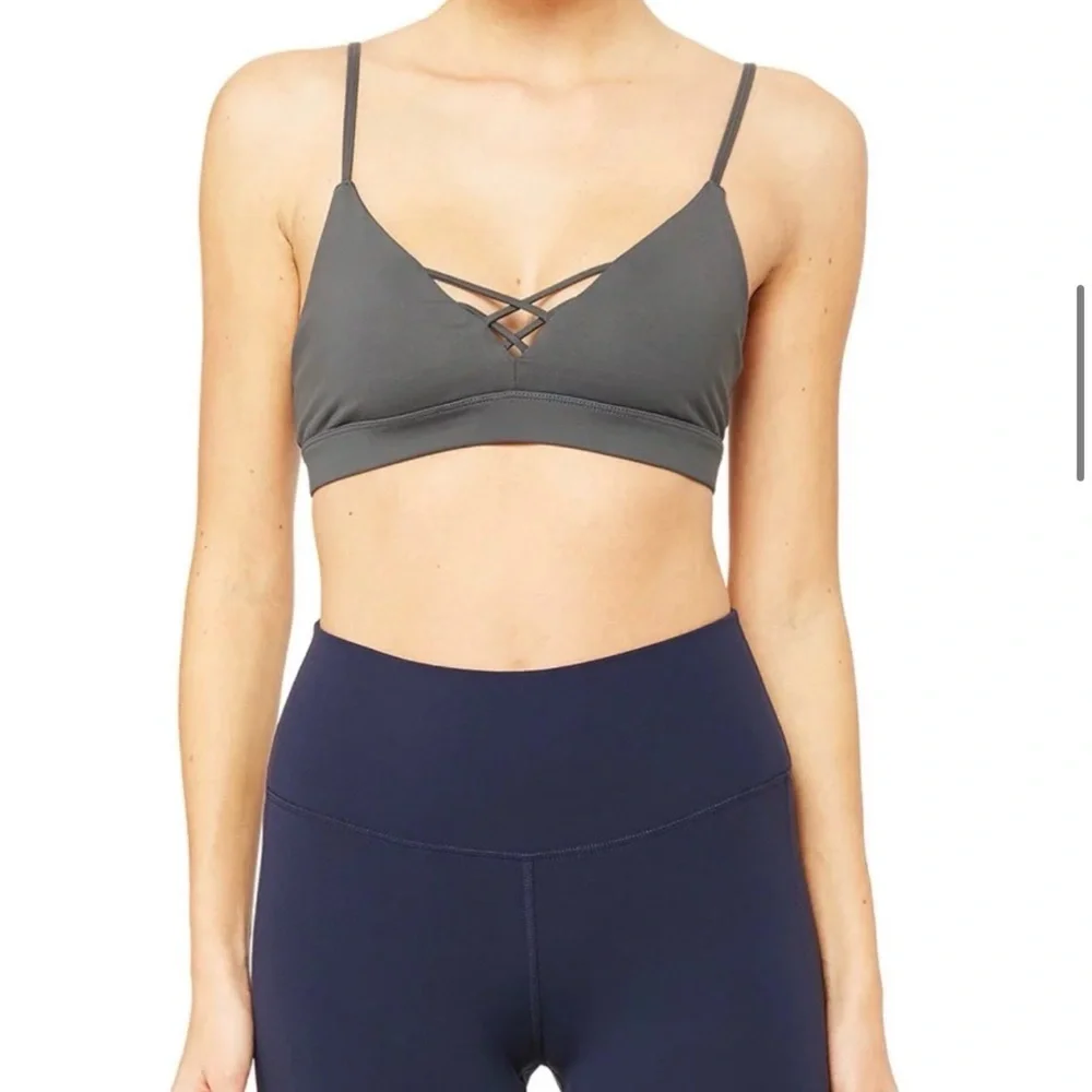 Alo interlace sports bra